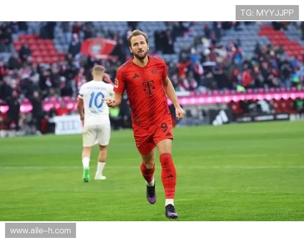 奥利塞与帕尔默:创造型核心的战术角色及进攻参与度对比 奥利塞与帕尔默:创造型核心的战术角色及进攻参与度对比