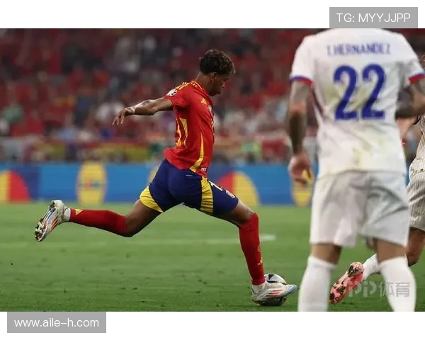 拉明·亚马尔:欧洲杯夺冠成为最年轻冠军成员之一 拉明·亚马尔:欧洲杯夺冠成为最年轻冠军成员之一